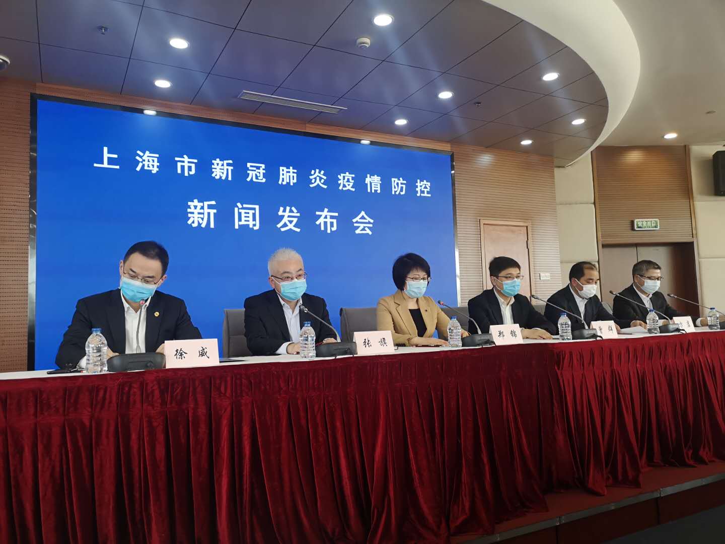 上海疫情防控指挥部的表现与策略深度解析