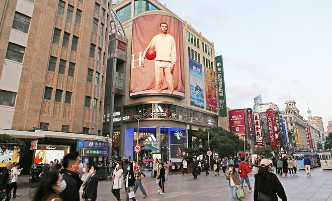 郑州商场与澳门疫情变迁，从封闭到开放之路