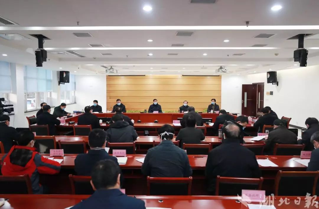 河南省委书记与郑州人民共克时艰，疫情中的坚韧与担当