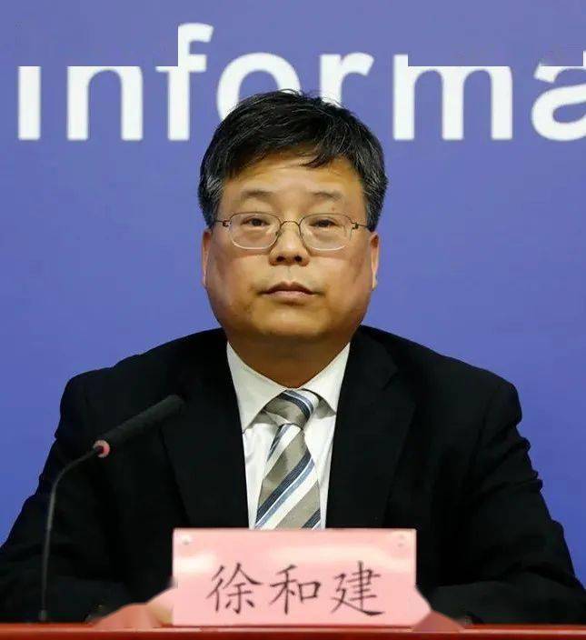 澳门与乌鲁木齐疫情防控政策动态更新