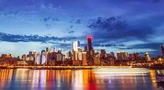 广西与重庆间的中间城市，独特魅力的探索