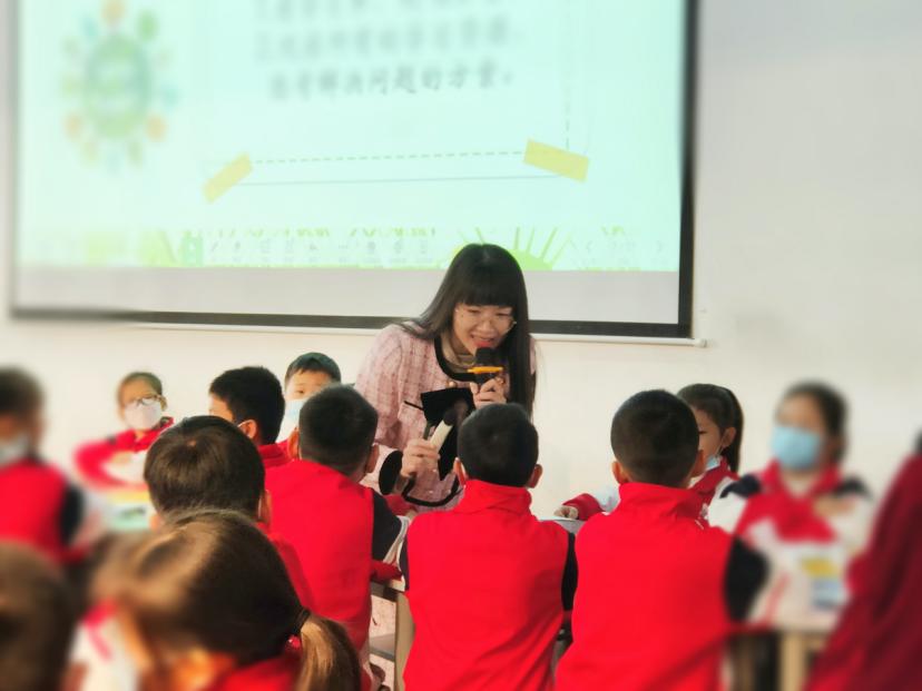 广西省在湖南省的方位解析及地理特点探究