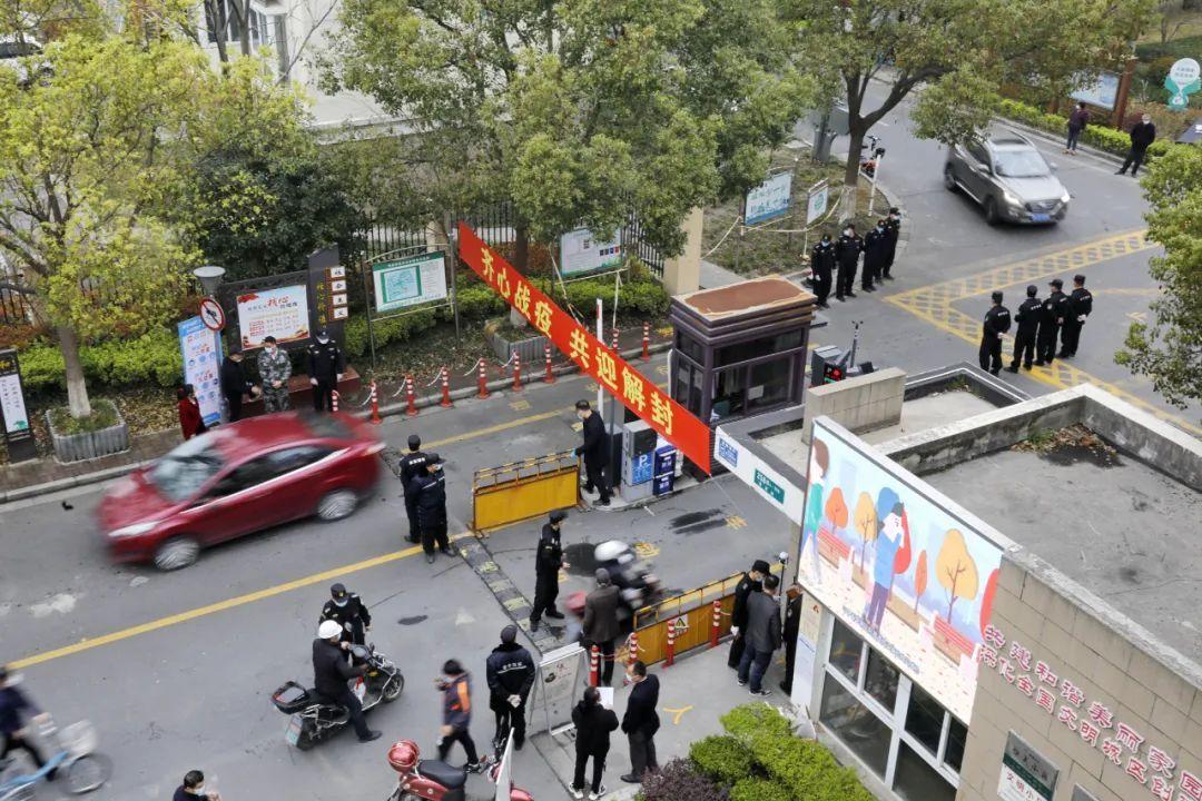 疫情封闭时刻，回顾过去，展望未来