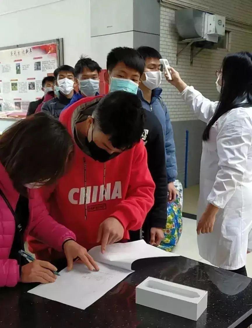 回望2020，疫情始末及其深远影响