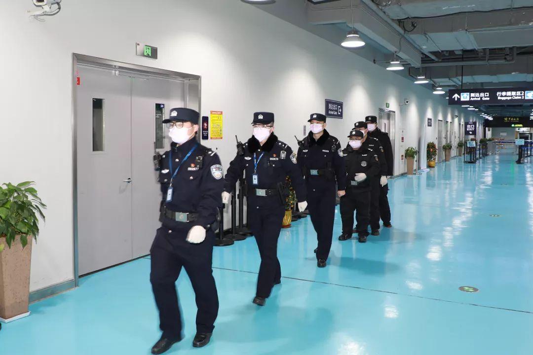 疫情下的上海，挑战与希望交织的2021年回顾
