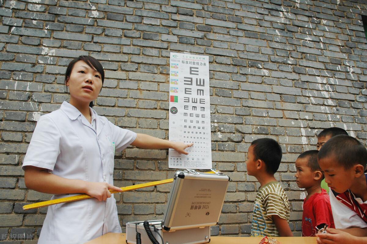 疫情时代下的家庭教育，挑战与机遇的挑战与机遇并存