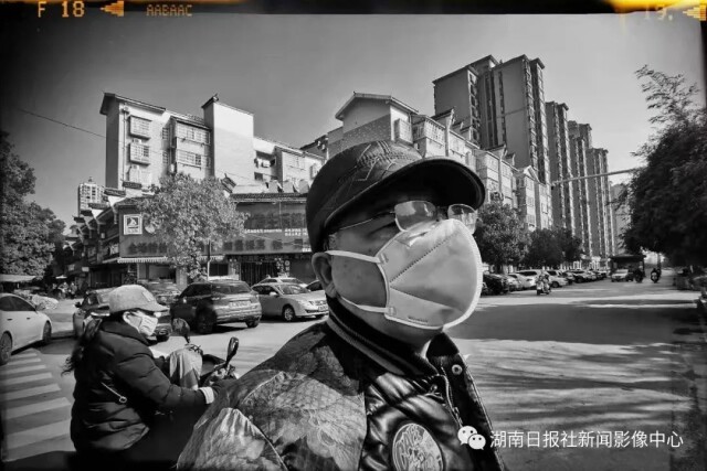 疫情解除之时，希望与现实的交汇点