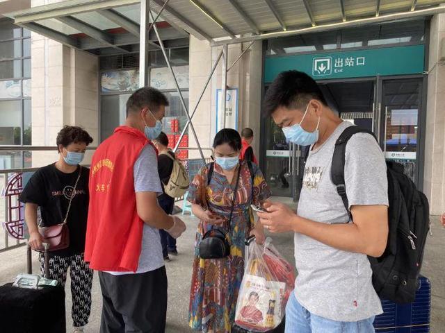 疫情管控放开时机探讨，策略与考量