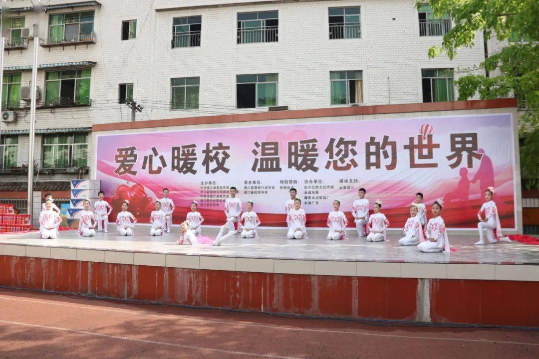 疫情起源与全球抗击行动，疫情始于何时及其影响分析