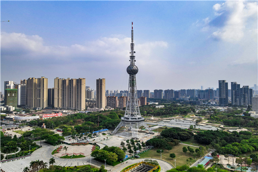 石家庄疫情解封时刻，希望曙光与城市重生