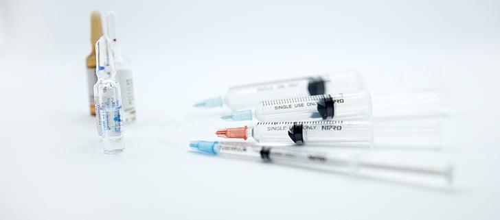 疫情解除曙光初现，未来展望与希望之光