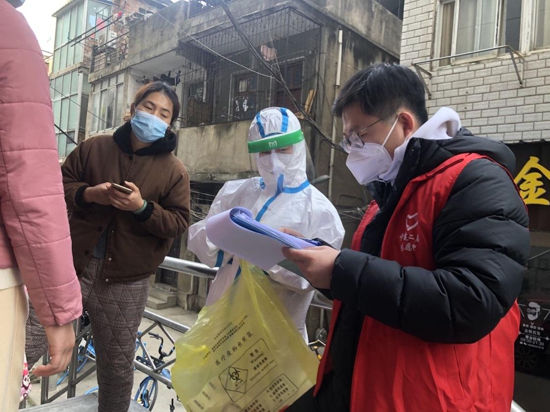 武汉疫情当时究竟有多严峻？