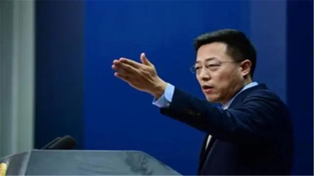 疫情下的荒诞现实，反思与启示