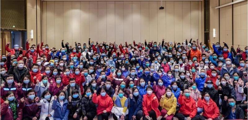 致敬抗疫英雄，医护人员英勇事迹记录