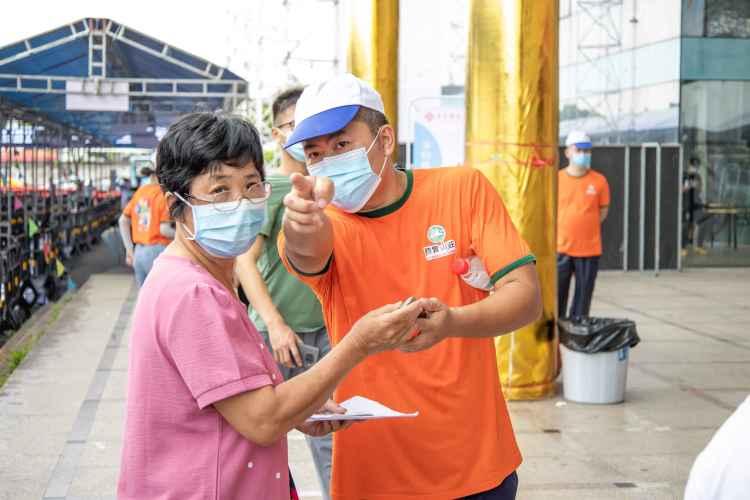 东莞疫情管制下的城市生活与民众状态