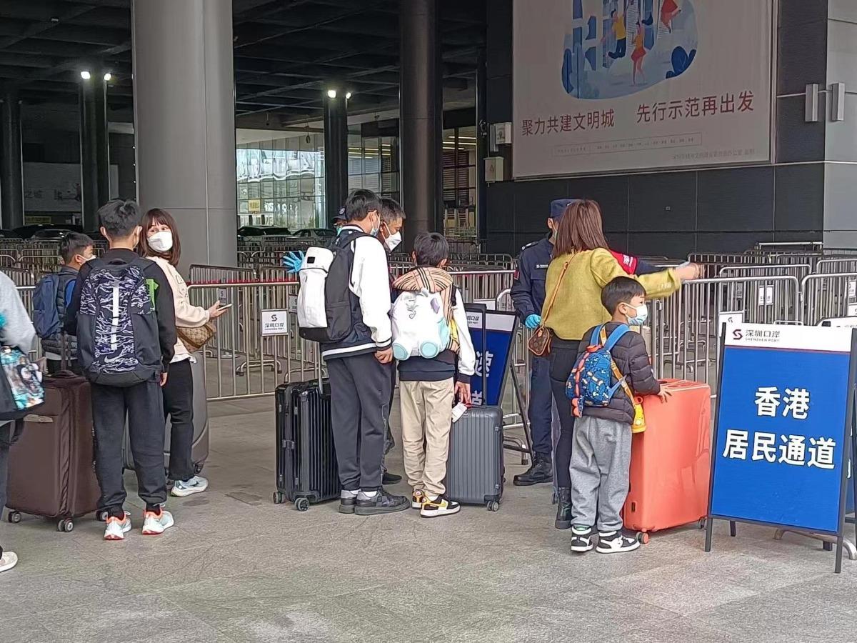 上海疫情封控回顾与反思，从何时开始？以2023年视角看影响与启示
