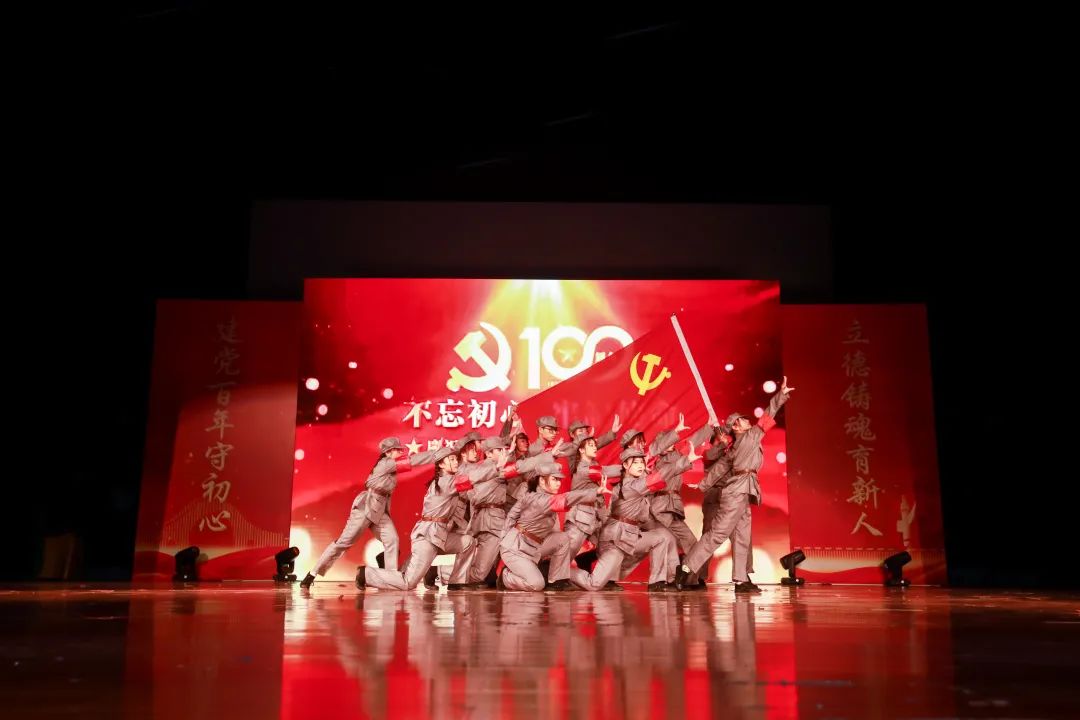 三年疫情，图解全景回顾