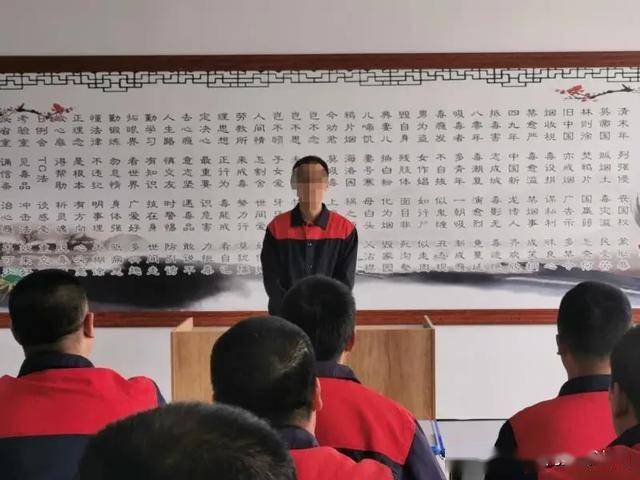 疫情期间英雄事迹感人至深