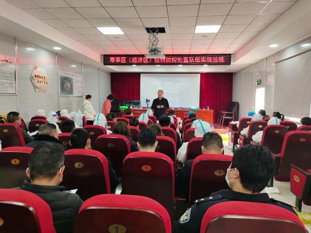 疫情期间英雄人物事迹感人回顾