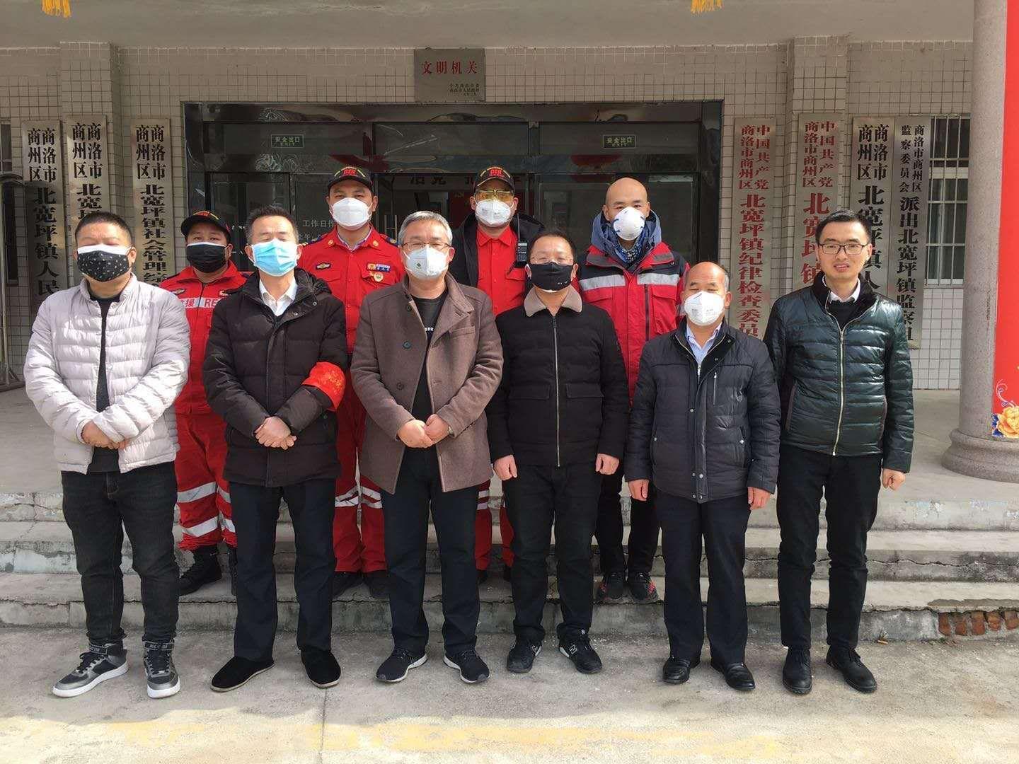 全球疫情结束曙光，希望与挑战并存