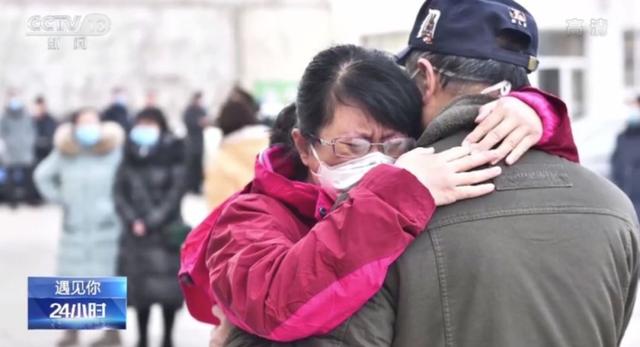 疫情期间平凡人的温暖故事，感动人心的瞬间