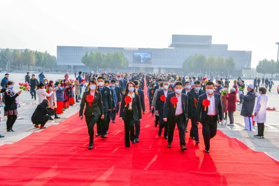 新冠疫情结束之际，全球抗击疫情的挑战与希望