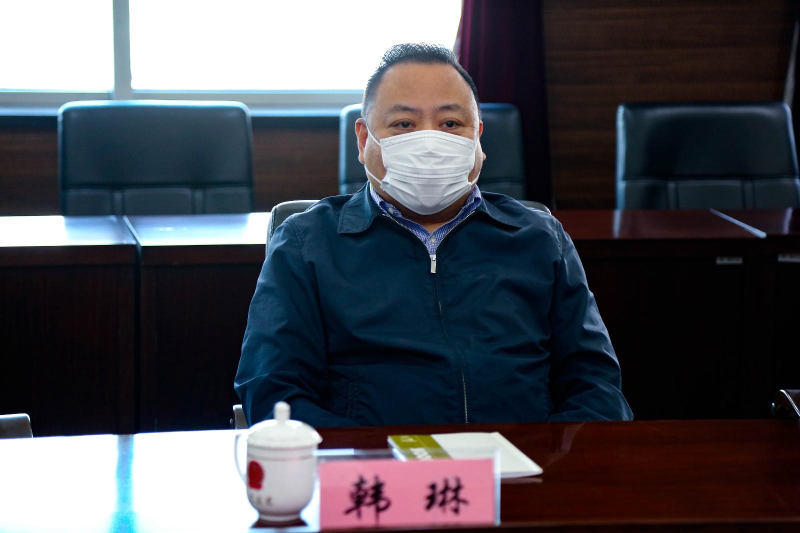 新冠疫情下的挑战与希望并存的一年回顾，挑战与希望的一年回顾