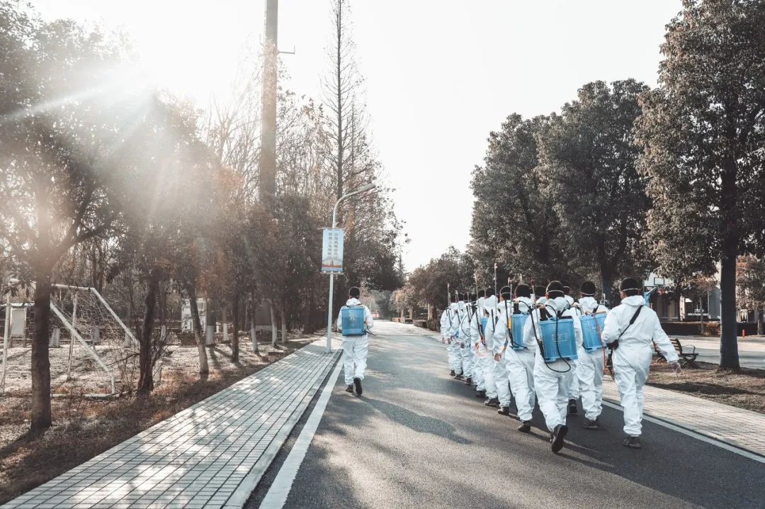 武汉疫情发现过程，一场争分夺秒的生命赛跑
