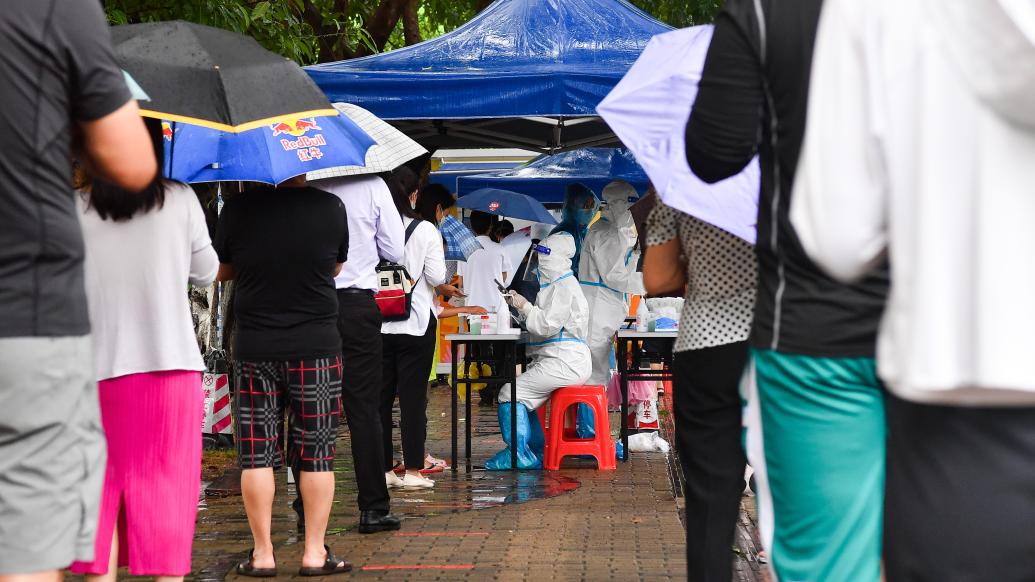 广东逐步解除疫情封锁，重返正常生活启动