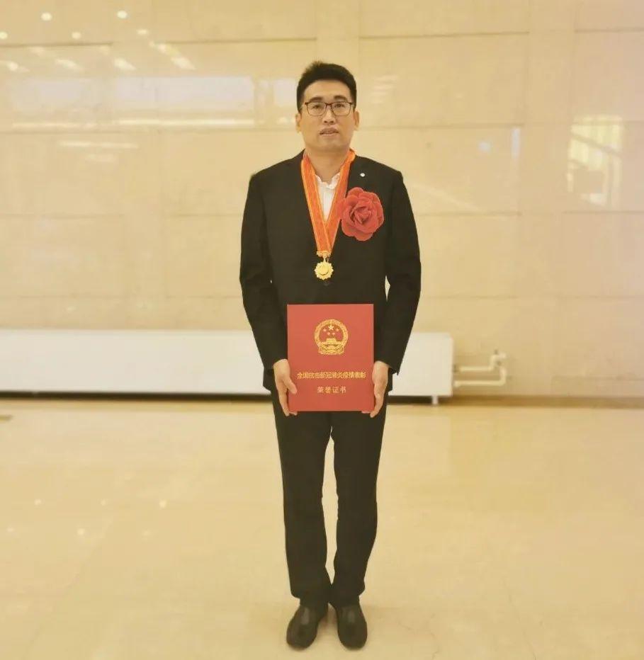 中国新冠疫情回顾与反思，爆发之际的挑战与反思