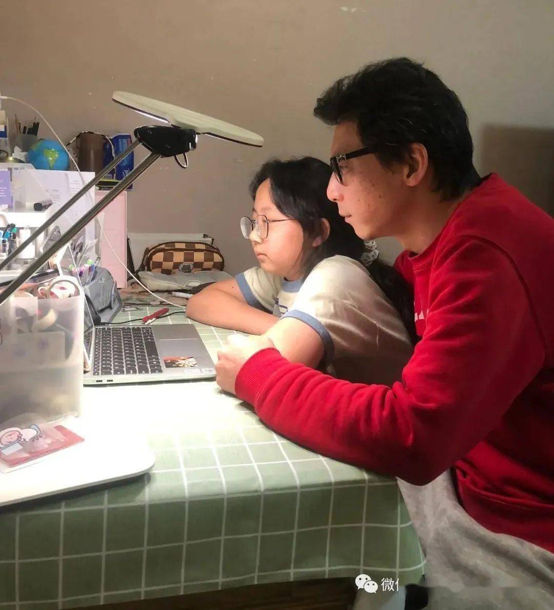 疫情下的家教生活百态，转变与挑战中的成长之路