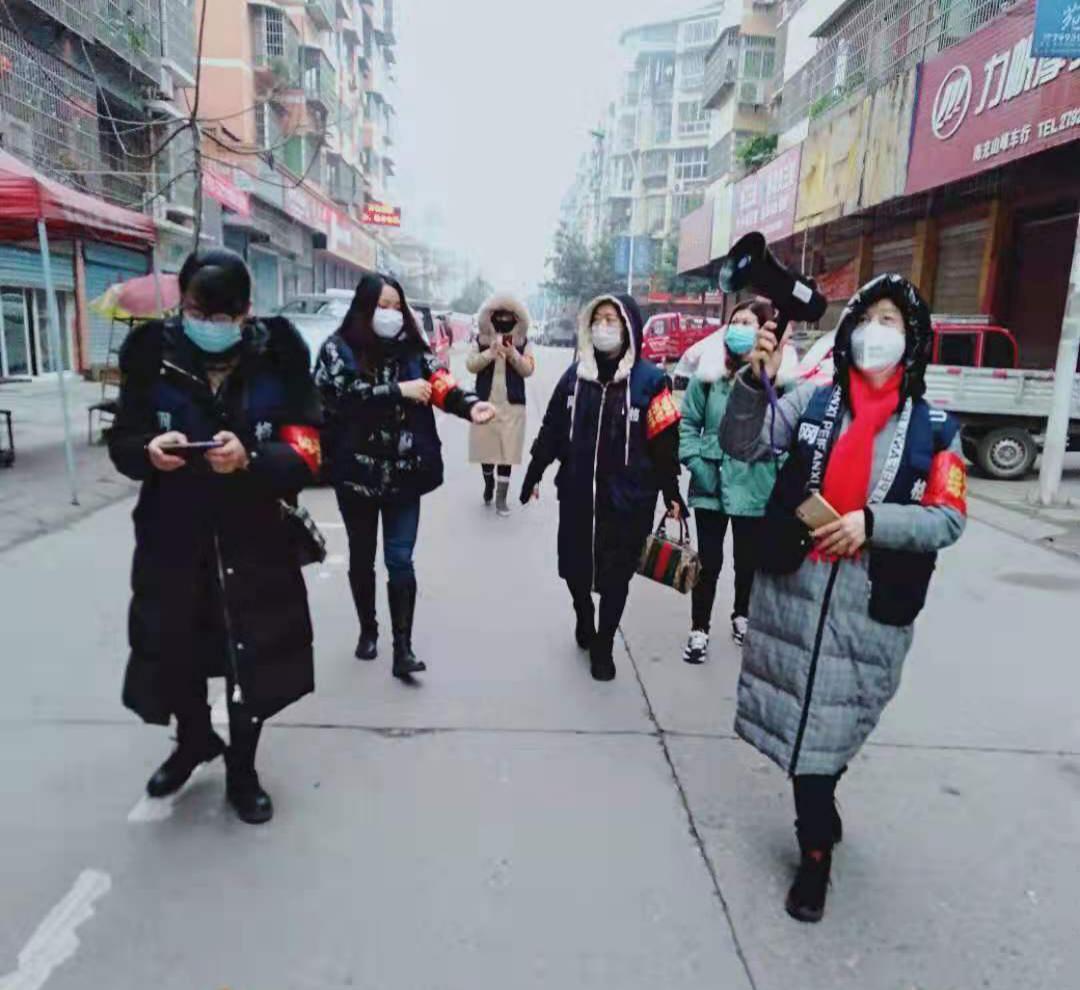 新冠疫情下的全球挑战与应对策略，全球视角的探讨