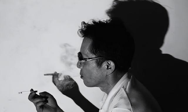 无畏的守护者，护士疫情期间的事迹