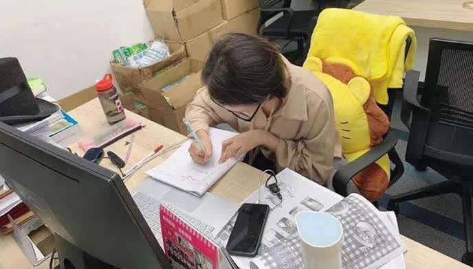 疫情背景下工资发放调整通知公告