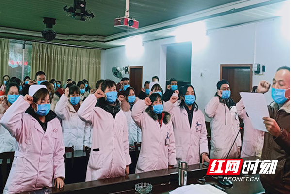 逆境中的白衣战士，医护人员抗疫事迹纪实