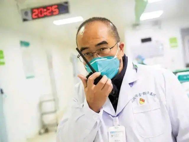 疫情前线，医护人员英勇事迹纪实