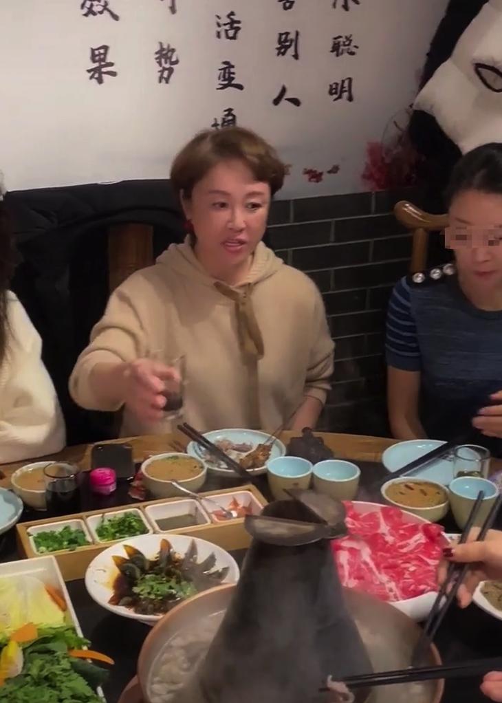 疫情时光里的深深怀念，最经典的十句短句回顾