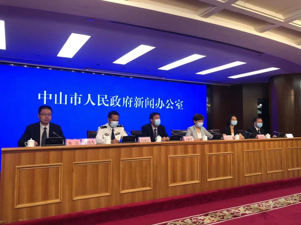 疫情开放之路，挑战与策略的思考