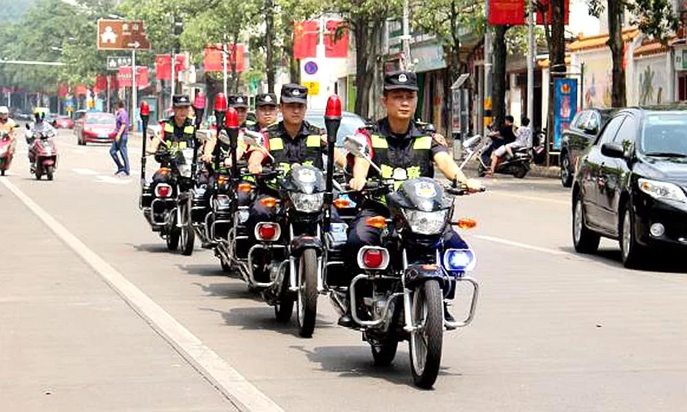 海南省疫情防控指挥部加强全面防控措施，保障群众健康安全新公告发布