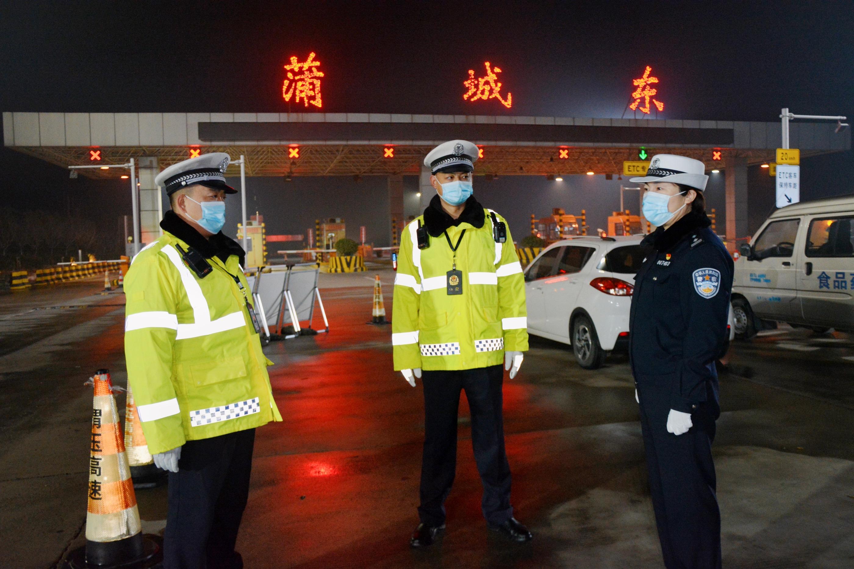 重庆市疫情防控组筑牢防线，守护山城重庆安宁无恙
