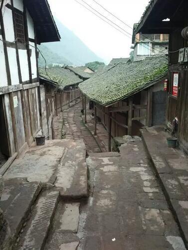 重庆市江津区龙华镇农庆村邮编及周边社区介绍
