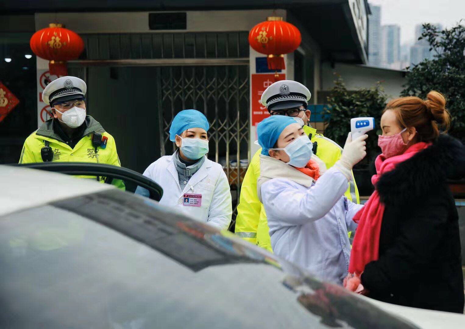 重庆坚决防控疫情，全力打赢疫情防控阻击战