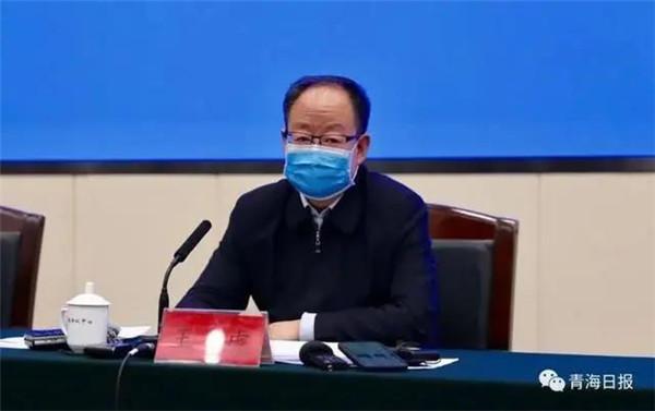 青海省防疫指挥部强化防疫措施，确保人民群众健康安全通告发布