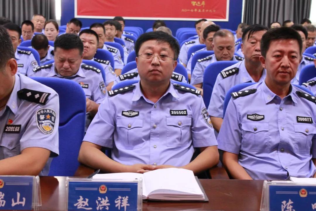 南京疫情与重庆的紧密关联，城市间的疫情联动影响分析