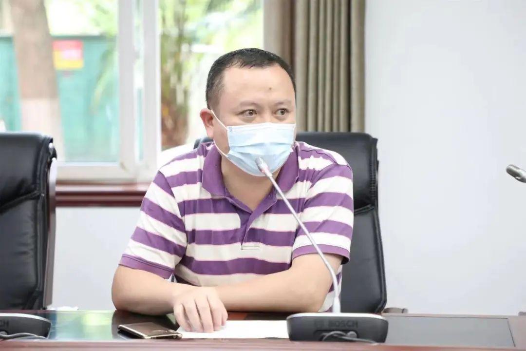 重庆与广州疫情应对及防控策略探讨