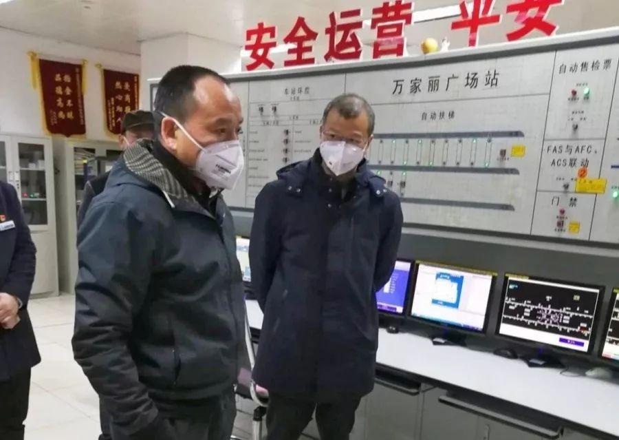 重庆与长沙疫情动态综合报告