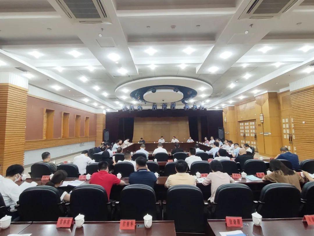 重庆市与福建省疫情报告综合分析