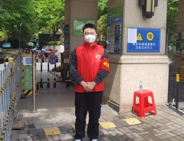 重庆疫情防控指挥部筑牢防线，坚决打赢疫情防控阻击战