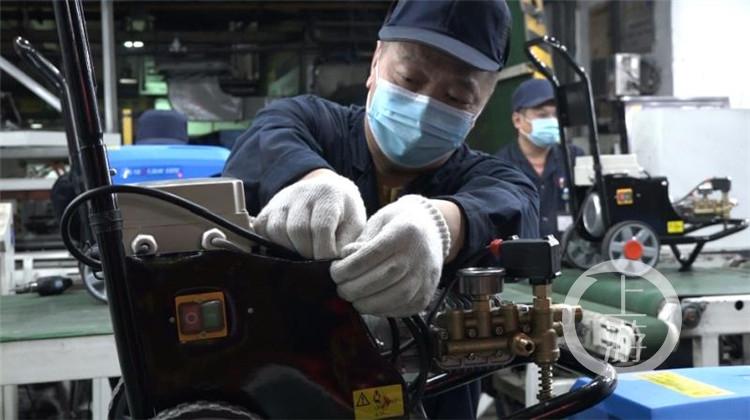 重庆与北京疫情报告及情况分析