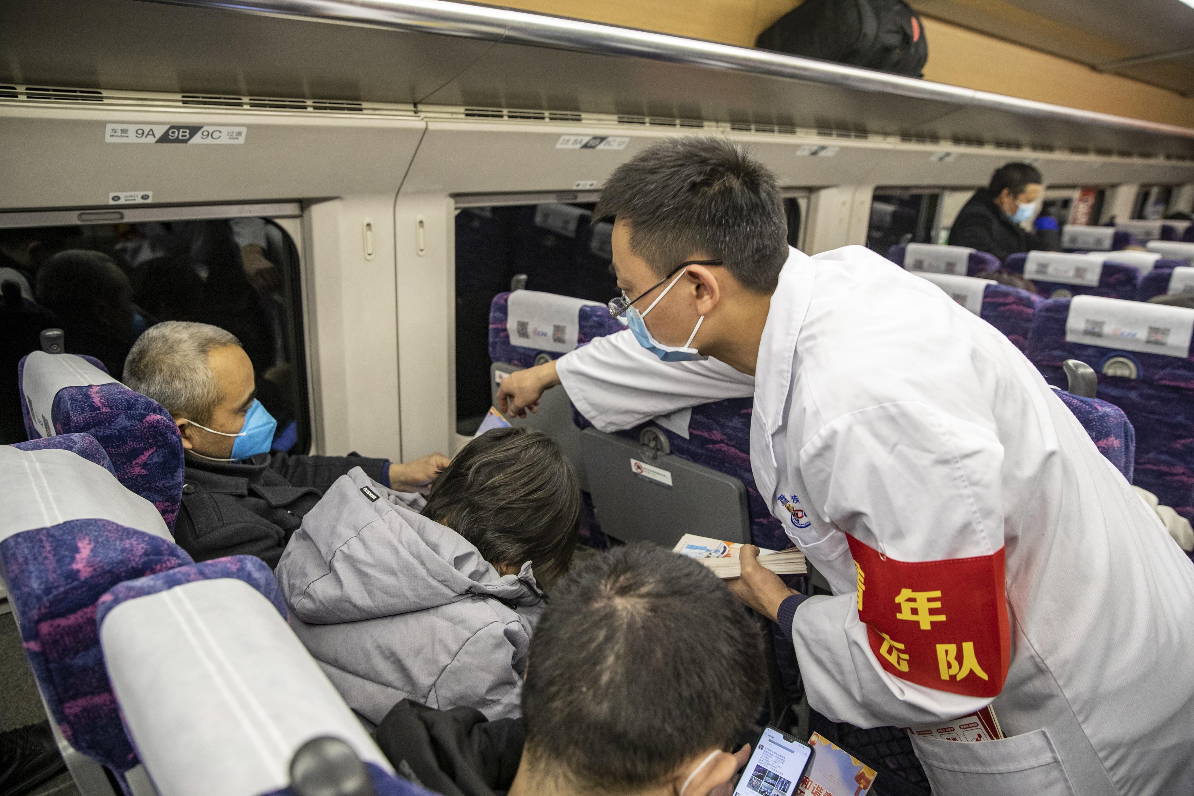 重庆市与香港疫情应对策略，城市防疫公告与策略解析